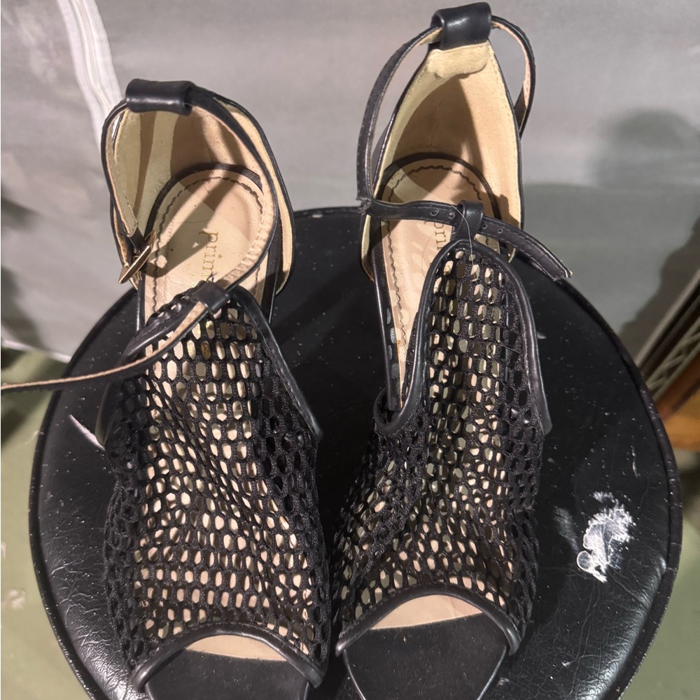 Prima Donna Black Mesh Heels